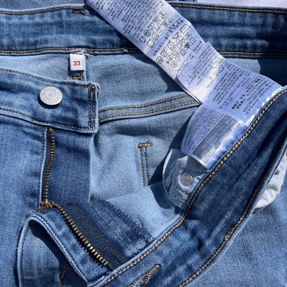 Levi's Red Label Women’s Capri Blue Jeans Classic Style Size 33 - Picture 4 of 5